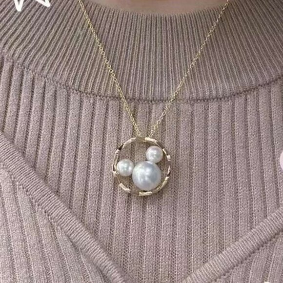 Freshwater Pearl Necklace with Mickey-Shaped Pendant - Picture 3 of 3